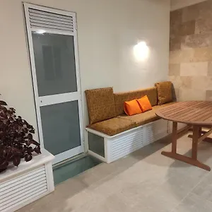 https://aquamarine-sea-front-apartments-elevated-ground-floor.qawrahotelsmalta.org