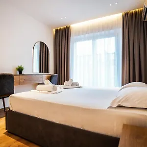 https://central-superior-2br-apartament.albaniahotels.org